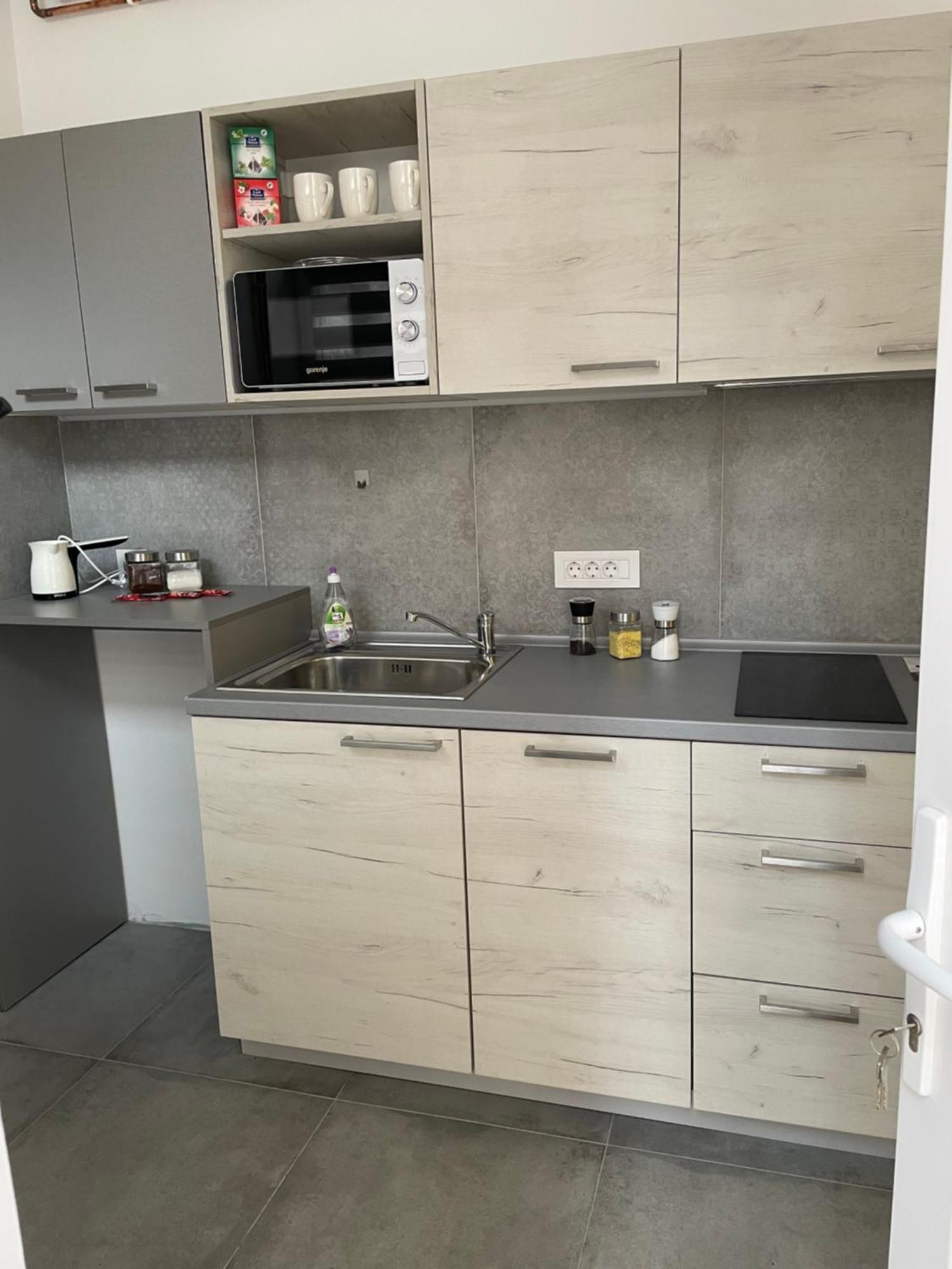 Urban Apartments 수보티차 외부 사진